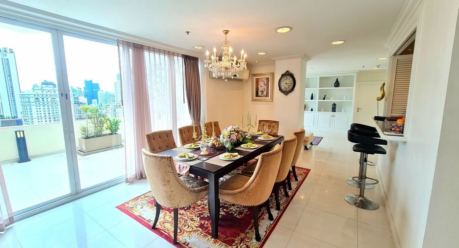 ให้เช่า 4 ห้องนอน คอนโด ใน วัฒนา, กรุงเทพฯ