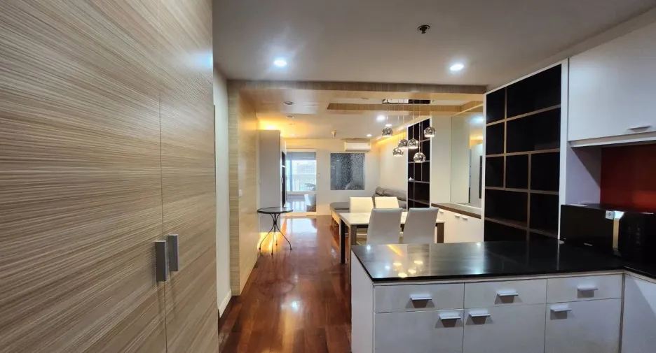 For rent 1 bed condo in Bang Rak, Bangkok