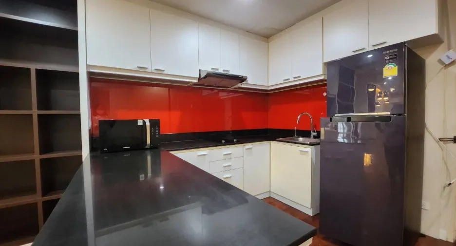 For rent 1 bed condo in Bang Rak, Bangkok