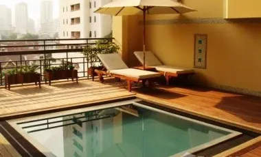 Condo en alquiler de 3 habitaciones en Watthana, Bangkok
