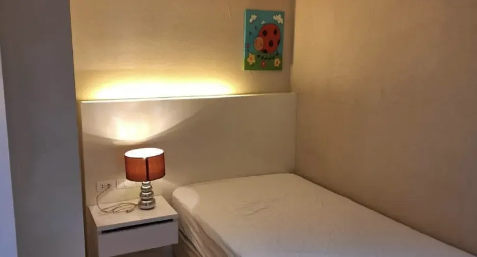 Condo en alquiler de 3 habitaciones en Watthana, Bangkok