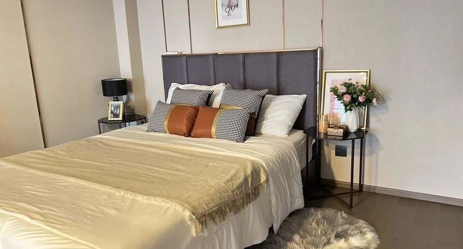 For rent 1 bed condo in Bang Rak, Bangkok