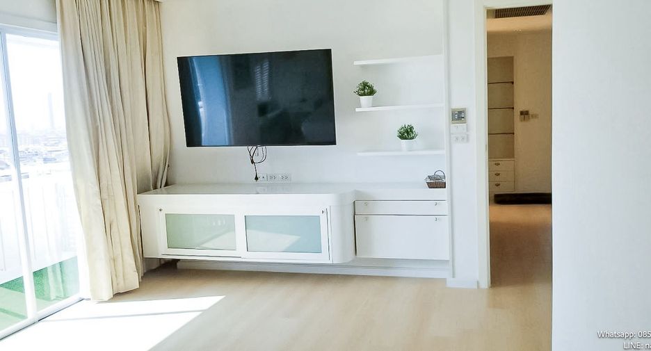For rent 1 bed condo in Sathon, Bangkok