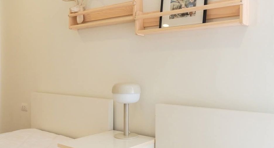 For rent 4 bedrooms house in Saphan Sung, Bangkok