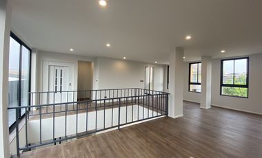 Reihenhaus zur Miete mit 3 Zimmer in Chatuchak, Bangkok