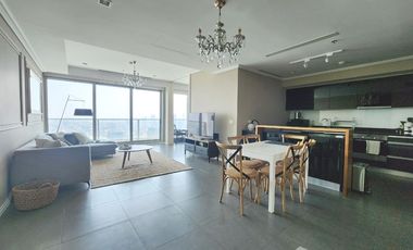 For rent 3 bedrooms condo in Sathon, Bangkok