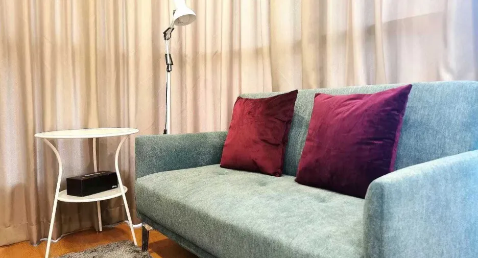 For rent 1 bed condo in Pathum Wan, Bangkok