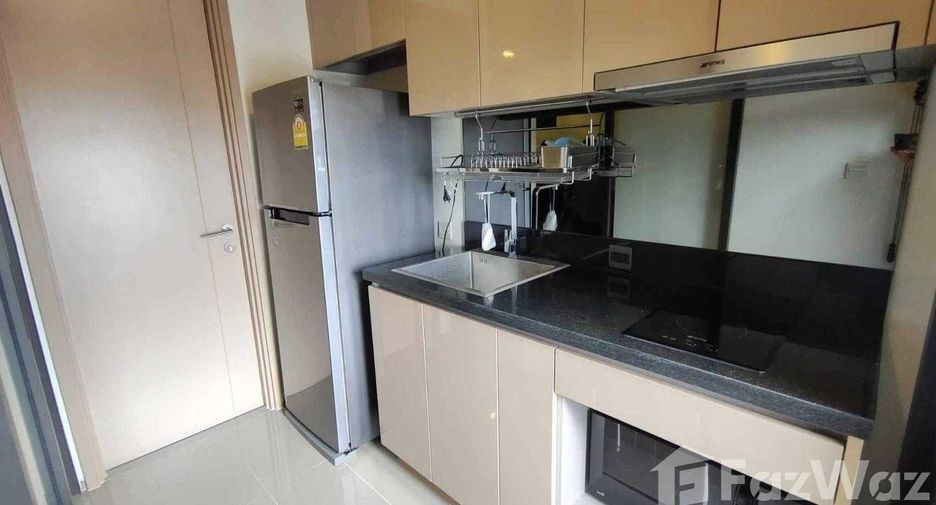 For rent studio condo in Khlong Toei, Bangkok