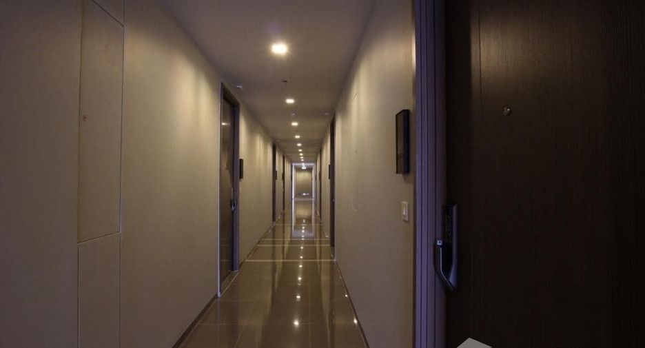 For rent studio condo in Khlong Toei, Bangkok