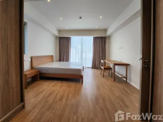 À louer 2 chambres appartement à Bang Rak, Bangkok