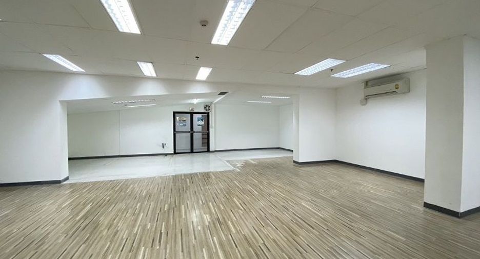Büro zur Miete in Khlong Toei, Bangkok