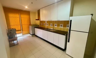 Wohnung zur Miete mit 2 Zimmer in Yan Nawa, Bangkok