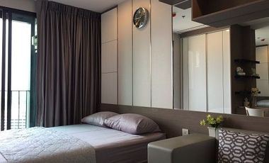 Condo en alquiler de estudio en Bang Rak, Bangkok