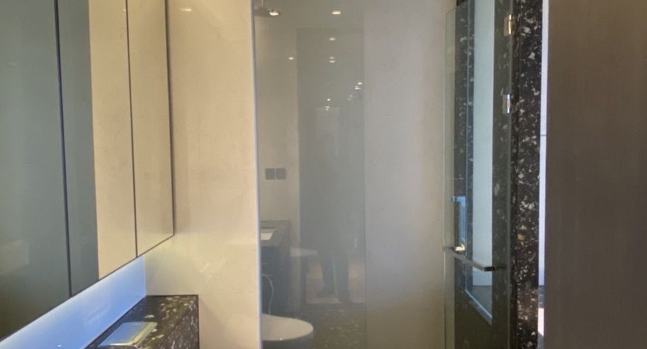 For rent 2 ベッドルーム condo in Khlong Toei, Bangkok