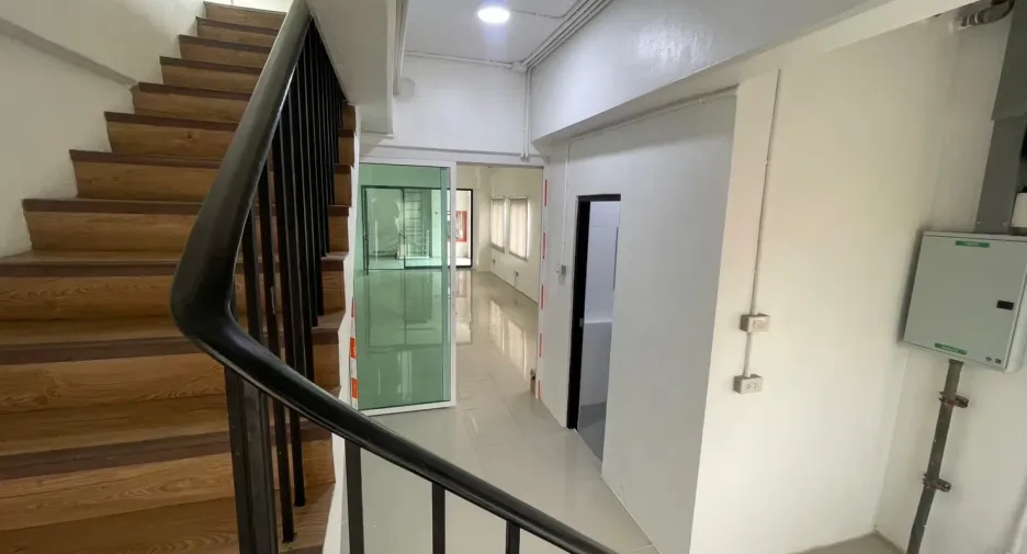 For rent office in Watthana, Bangkok