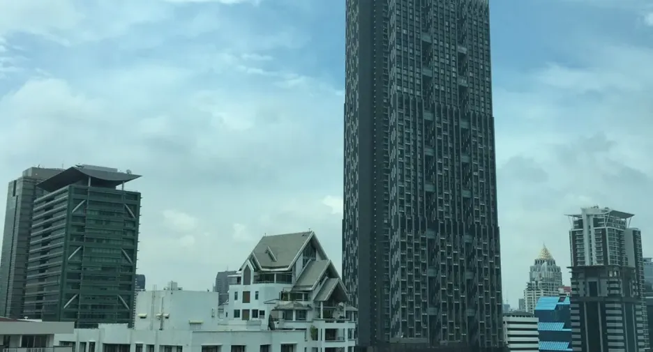 For rent 2 bedrooms condo in Sathon, Bangkok