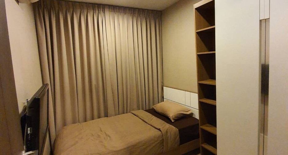 For rent 2 bedrooms condo in Sathon, Bangkok