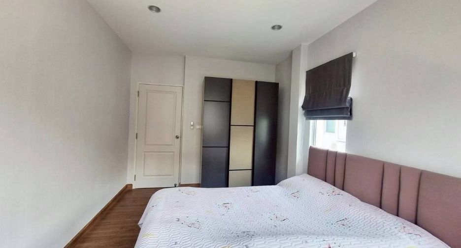 For rent 3 bedrooms house in Sai Mai, Bangkok
