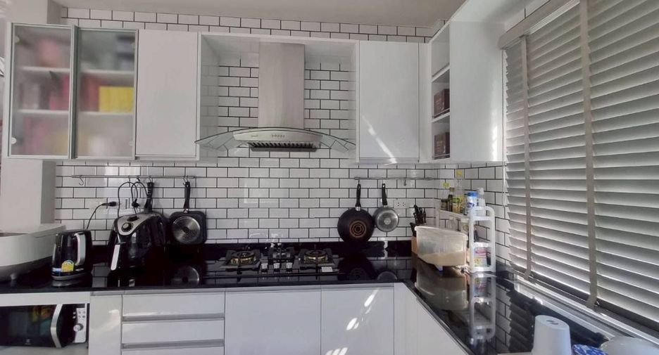 For rent 3 bedrooms house in Sai Mai, Bangkok