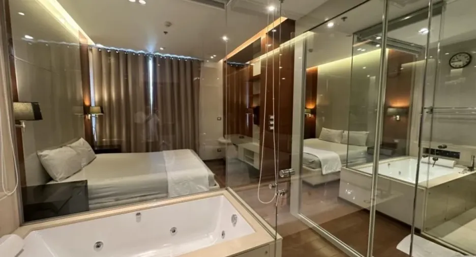 For rent 1 bed condo in Khlong Toei, Bangkok
