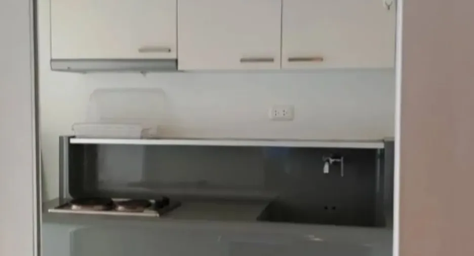 Wohnung zur Miete mit 1 Zimmer in Khlong San, Bangkok