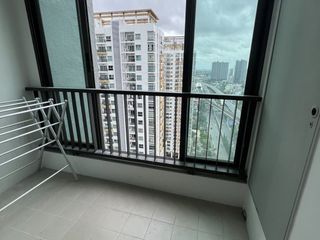 For rent 1 bed condo in Thon Buri, Bangkok