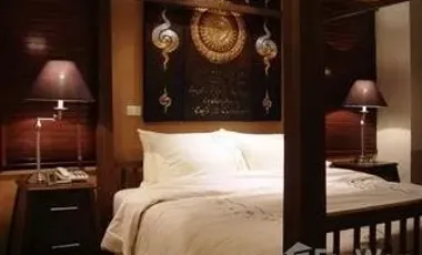 Condo en alquiler de 2 habitaciones en Khlong Toei, Bangkok