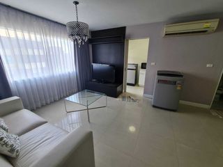 For rent 1 bed condo in Yan Nawa, Bangkok