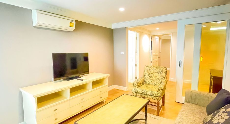 Condo en alquiler de 3 habitaciones en Khlong Toei, Bangkok