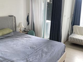 À louer studio condo à Huai Khwang, Bangkok