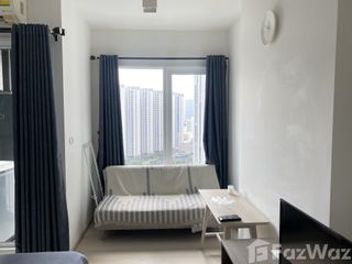 À louer studio condo à Huai Khwang, Bangkok