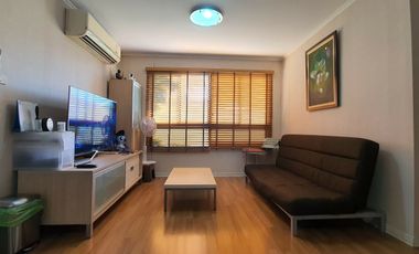 For rent 2 bedrooms condo in Yan Nawa, Bangkok