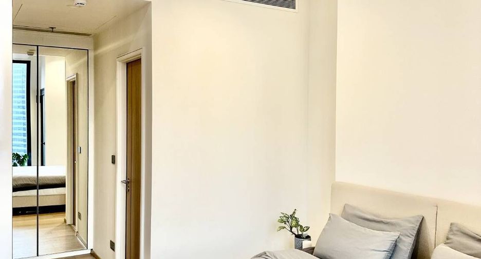 For rent 1 bed condo in Sathon, Bangkok