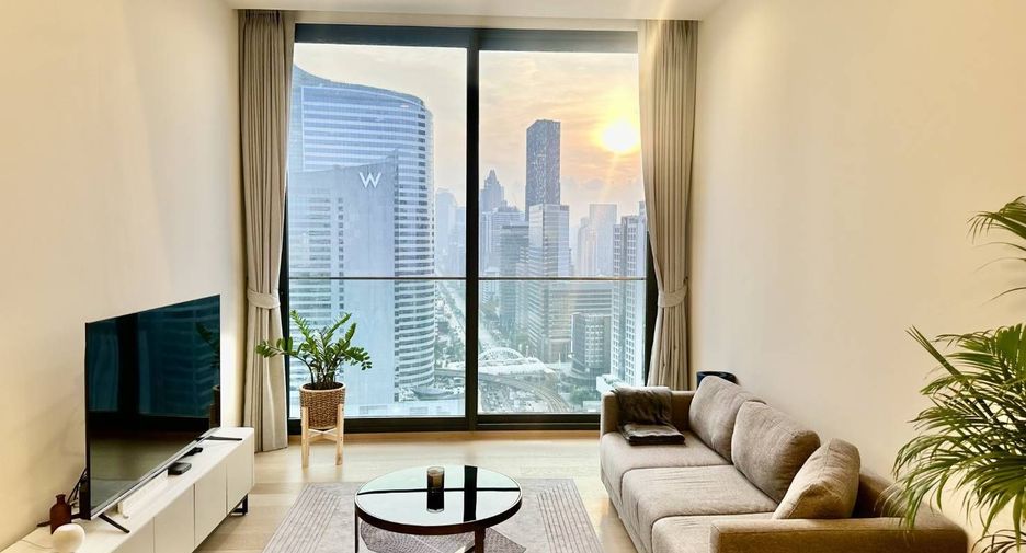For rent 1 bed condo in Sathon, Bangkok