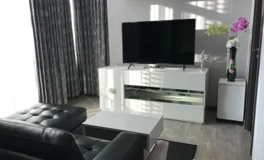 Condo en alquiler de 2 habitaciones en Pathum Wan, Bangkok
