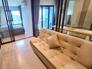 For rent 2 bedrooms condo in Thon Buri, Bangkok