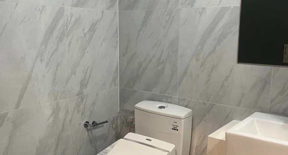 For rent studio condo in Ratchathewi, Bangkok