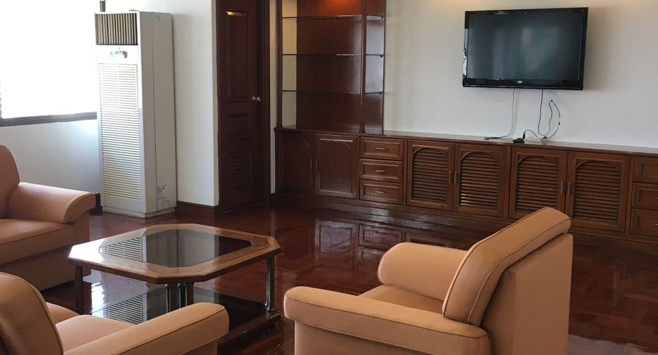 Wohnung zur Miete mit 3 Zimmer in Watthana, Bangkok