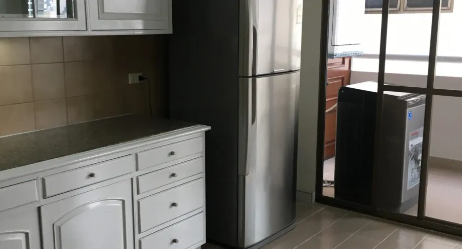 Wohnung zur Miete mit 3 Zimmer in Watthana, Bangkok