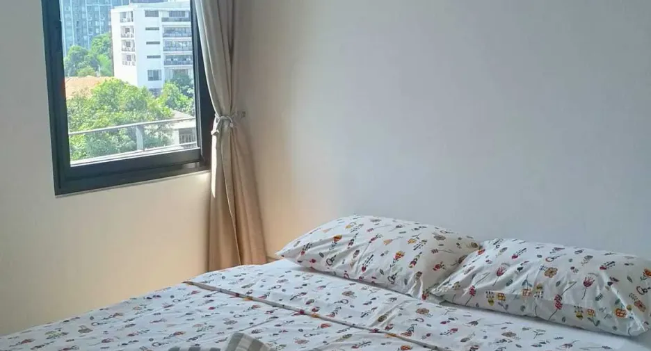 For rent 2 bedrooms condo in Watthana, Bangkok