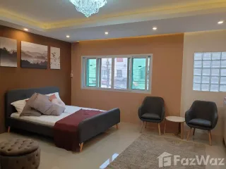 For rent 3 bedrooms townhouse in Khan Na Yao, Bangkok