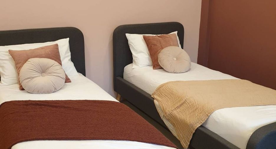 Reihenhaus zur Miete mit 3 Zimmer in Khan Na Yao, Bangkok