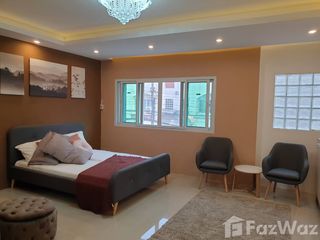 For rent 3 bedrooms townhouse in Khan Na Yao, Bangkok