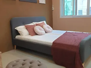 For rent 3 bedrooms townhouse in Khan Na Yao, Bangkok