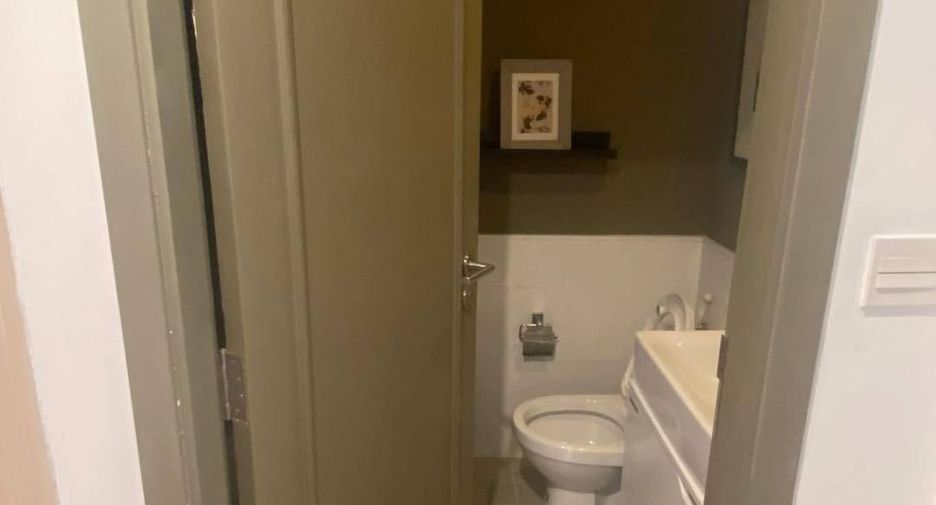 For rent 2 bedrooms condo in Ratchathewi, Bangkok
