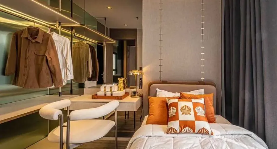For rent 2 bedrooms condo in Chatuchak, Bangkok