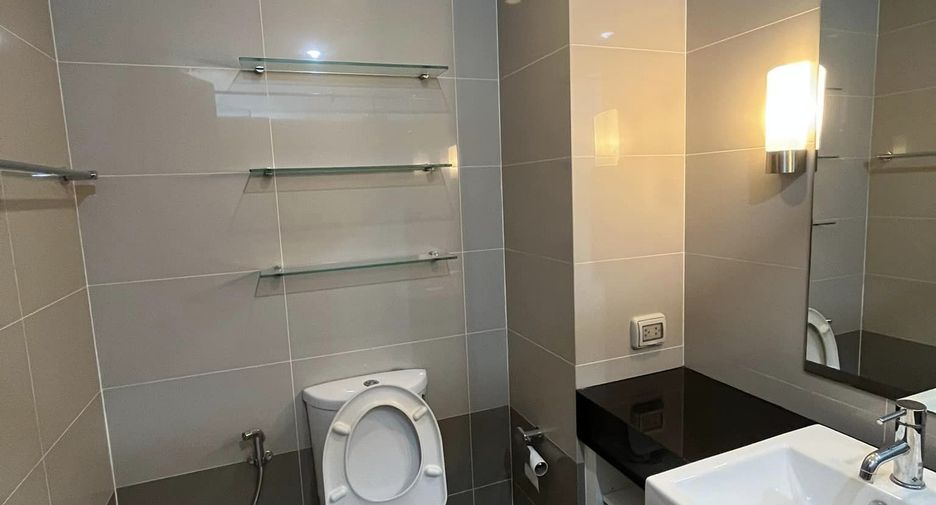 For rent studio condo in Bang Kho Laem, Bangkok