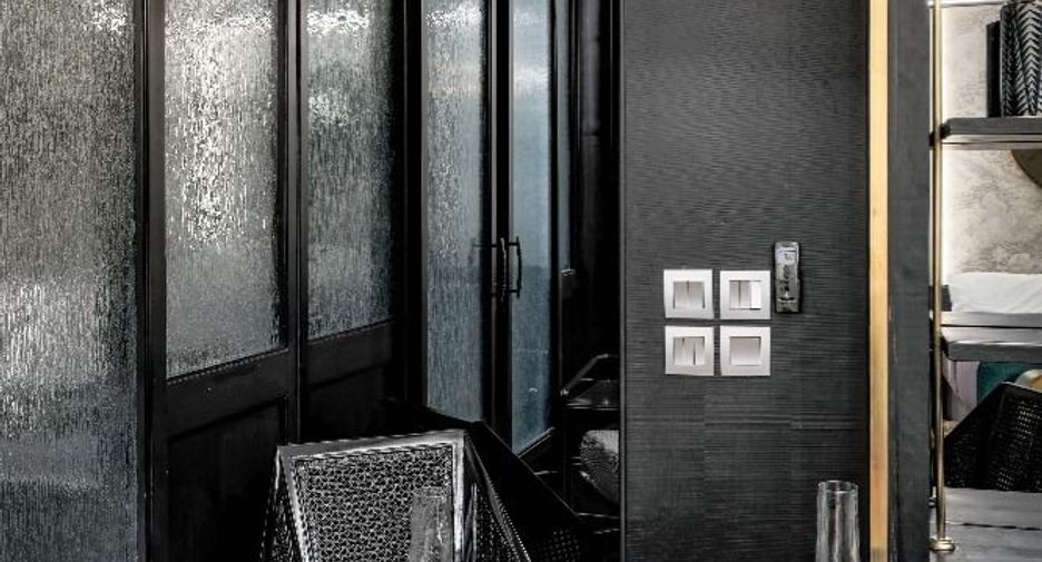 Wohnung zur Miete mit Studio in Bang Rak, Bangkok