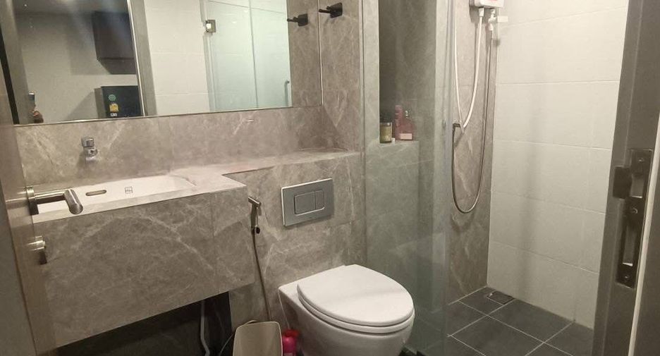 For rent 1 bed condo in Bang Kapi, Bangkok