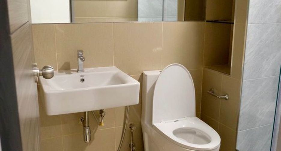 For rent 1 bed condo in Dusit, Bangkok